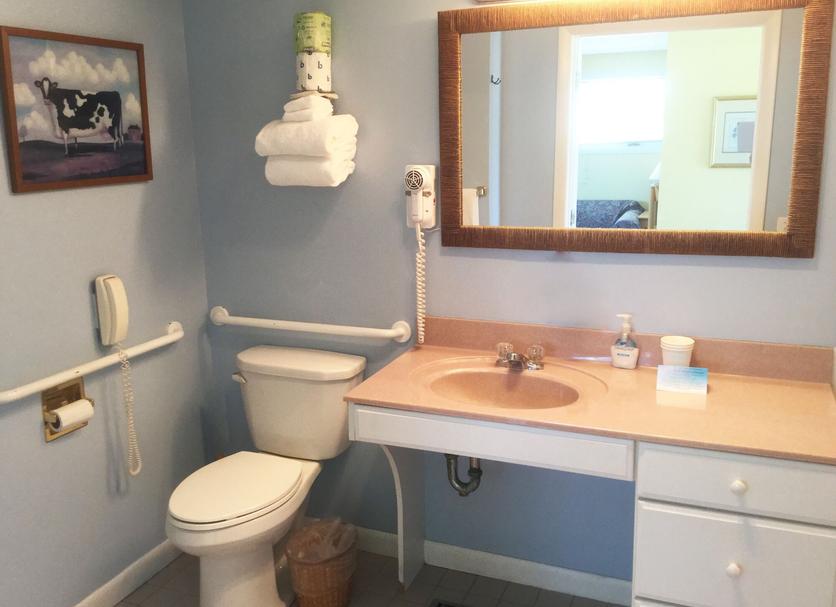 Bathroom Photo