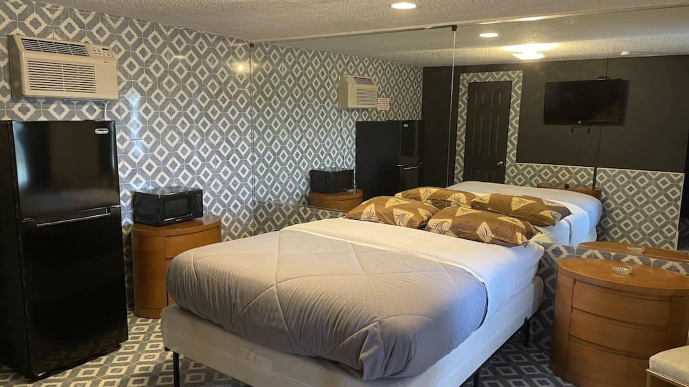 Carole Motel