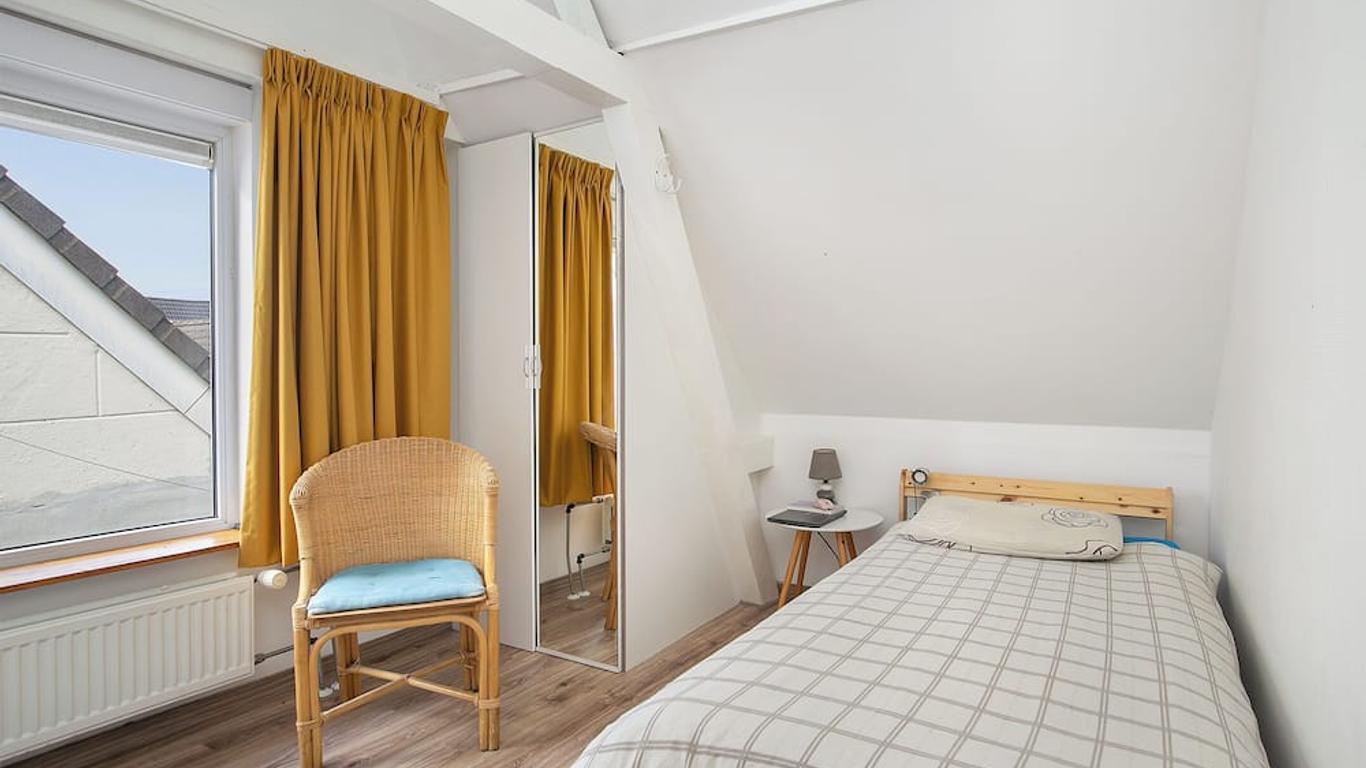 Tourist Travel Inn