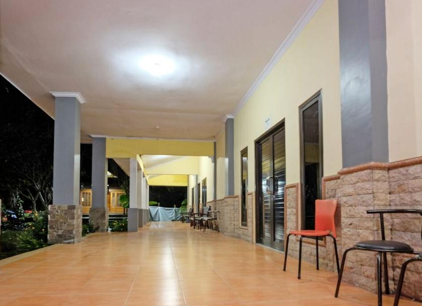 Hallway Photo