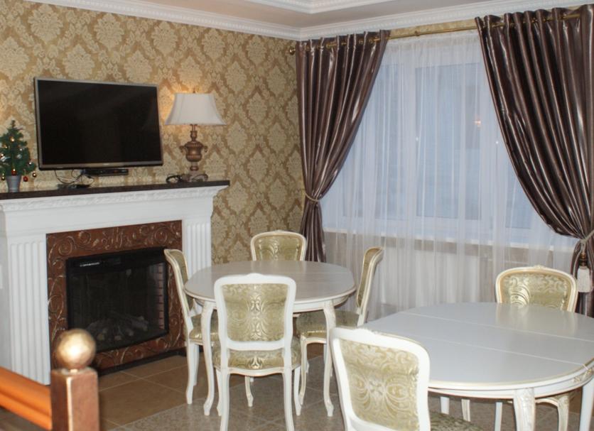 Dining room Photo