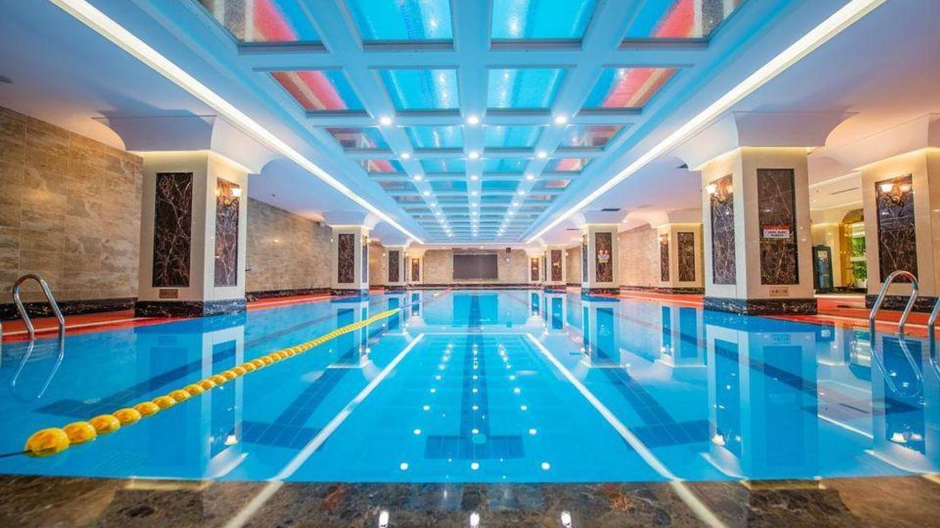 Grand Skylight International Hotel