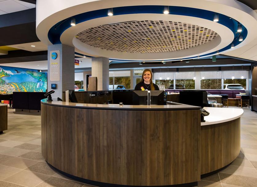 Front desk Photo