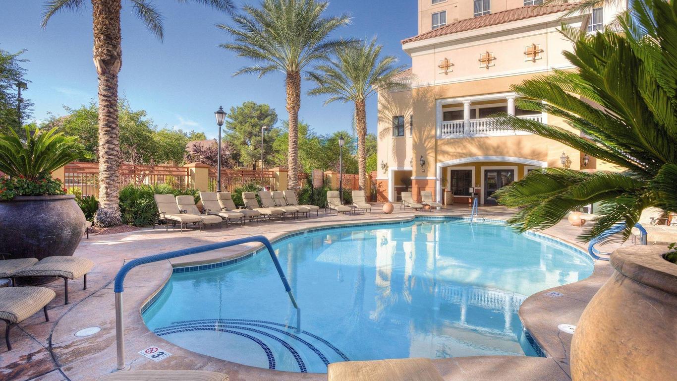 Grand Desert Resort By Resortshare
