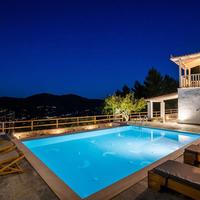 Villa Liagka Apartments - fully Renovated with Pool and Superb Views