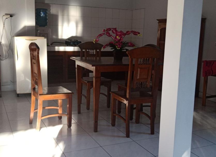 Dining room Photo