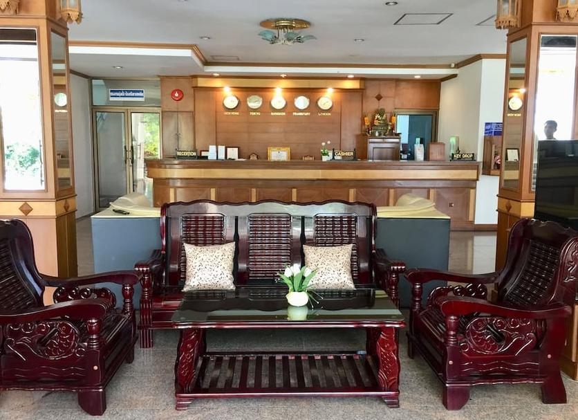 Front desk Photo