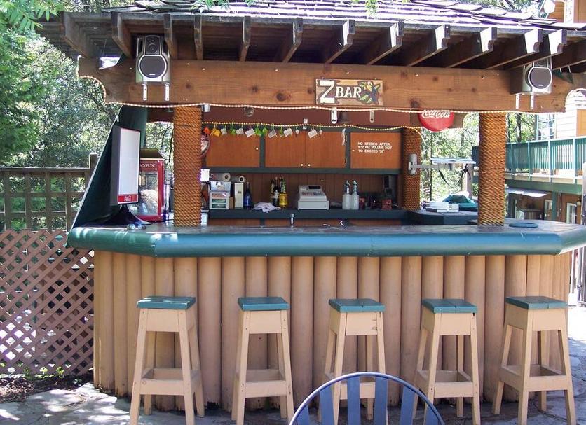 Bar Photo