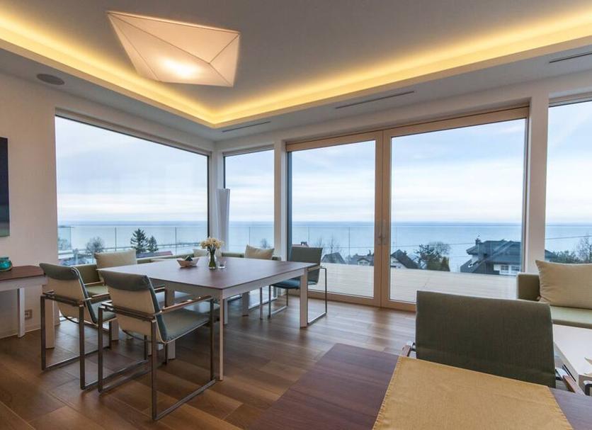 Dining room Photo