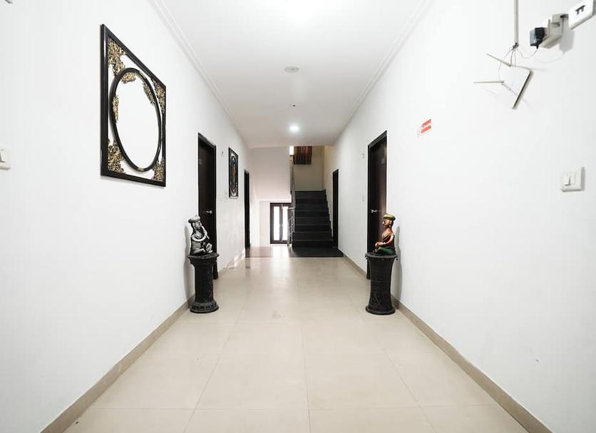 Hallway Photo