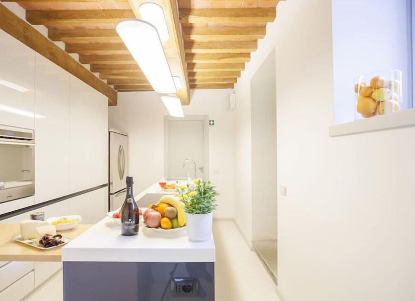 Kitchen Photo