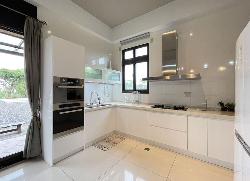 Kitchen Photo