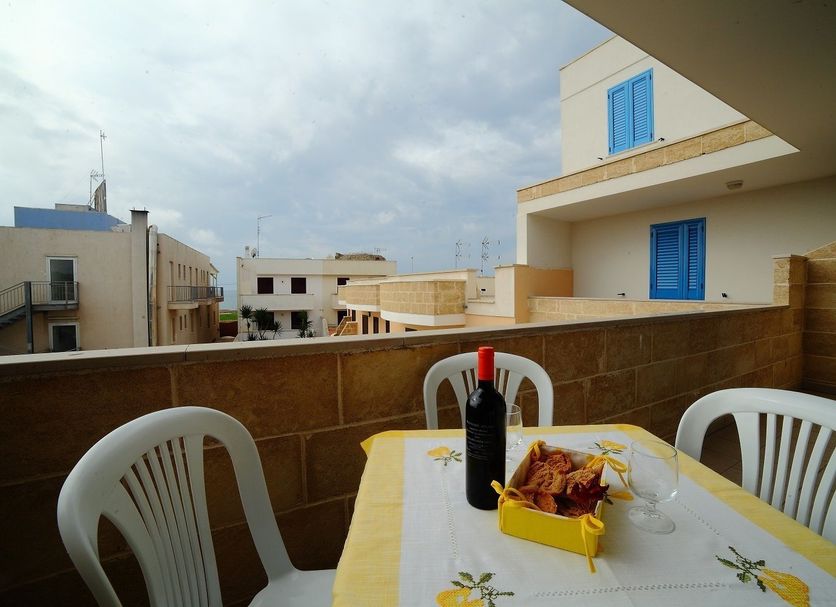Balcony Photo