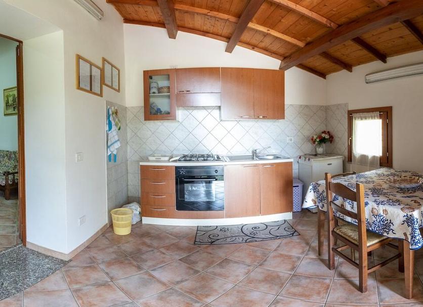 Kitchen Photo