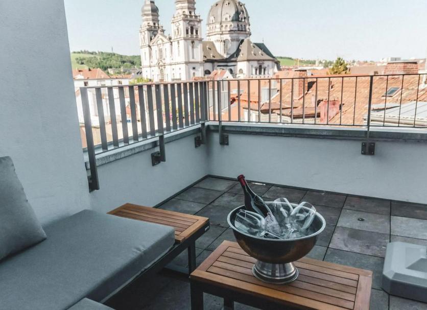 Balcony Photo