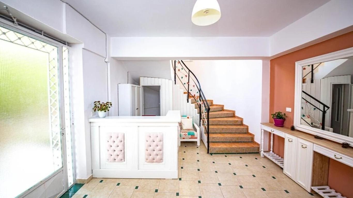 Ideal Aparthotel Saranda