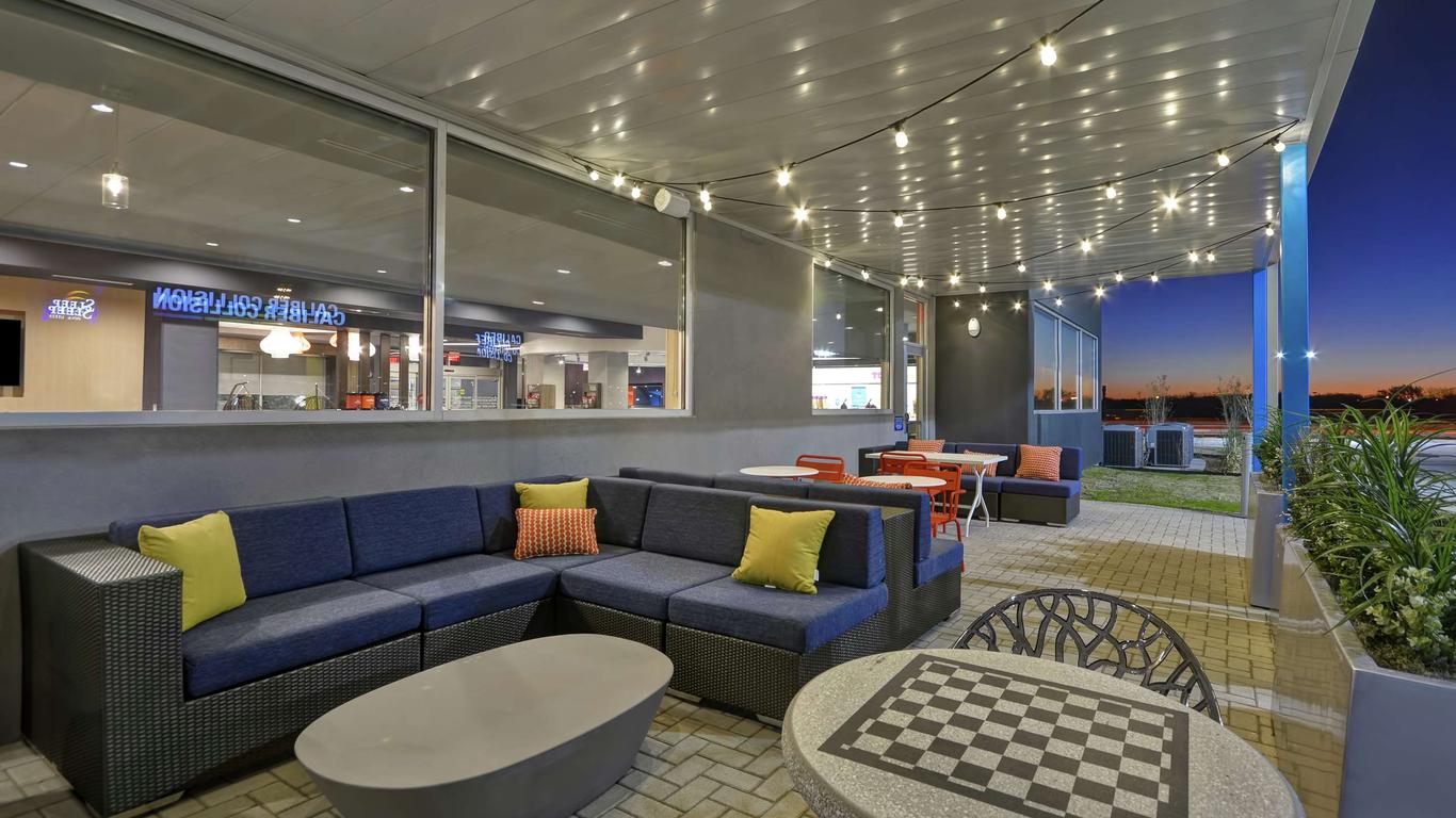 Tru by Hilton Fort Worth Fossil Creek from 64. Fort Worth Hotel Deals