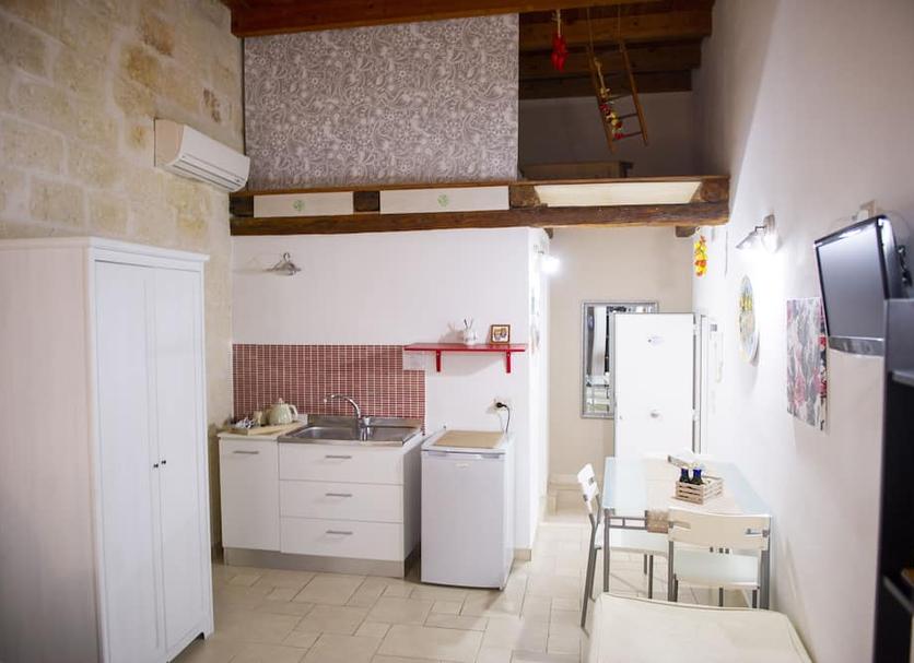 Kitchen Photo