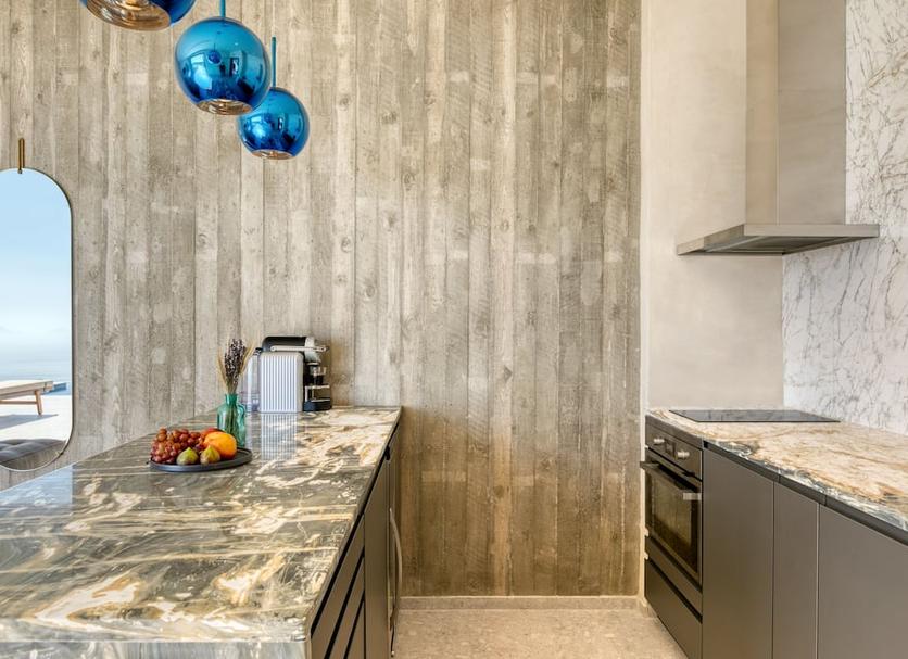 Kitchen Photo
