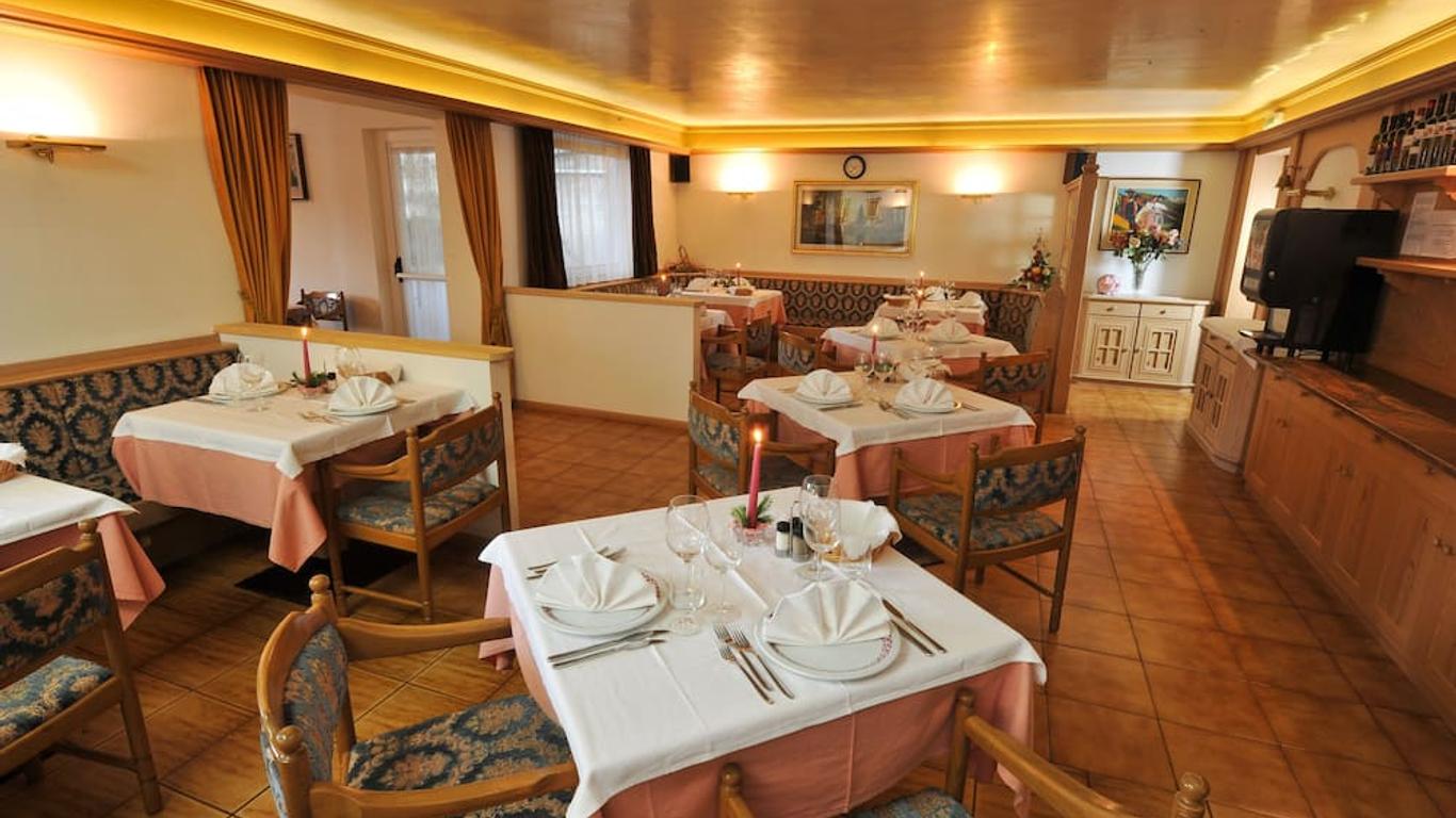 Hotel Cristallo