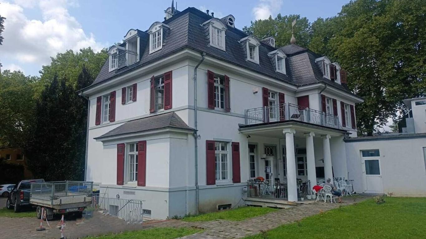 Die Villa, Zimmer 24, Dz