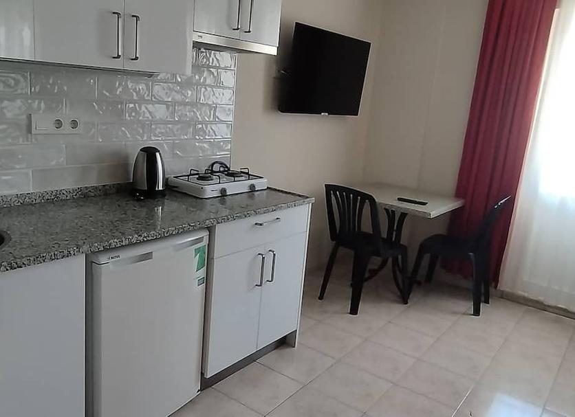 Kitchen Photo