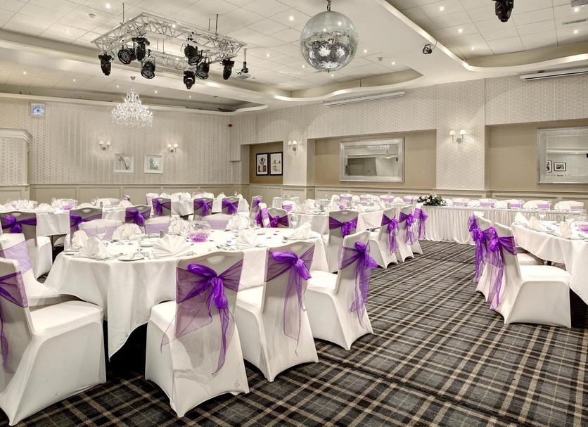 Banquet hall Photo