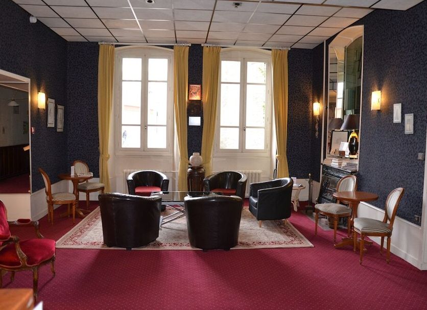 Lounge Photo