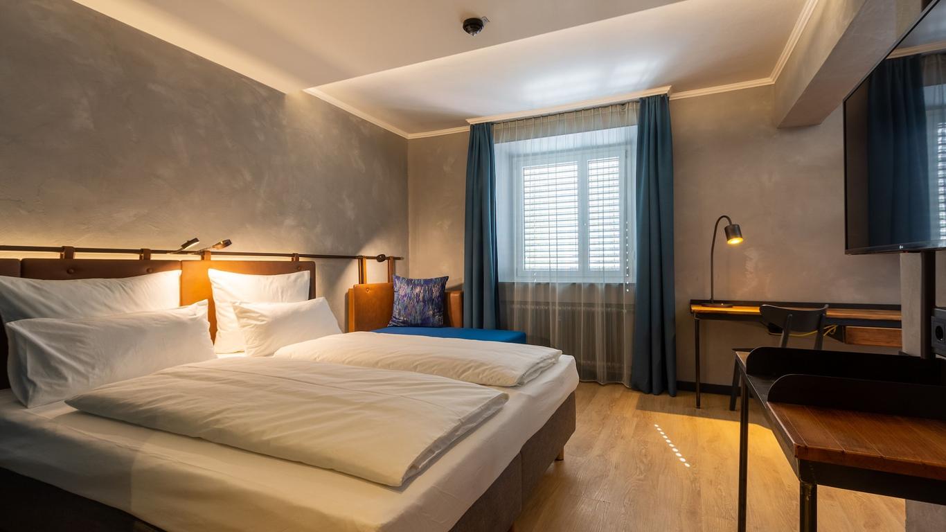 Unsöld's Factory Hotel
