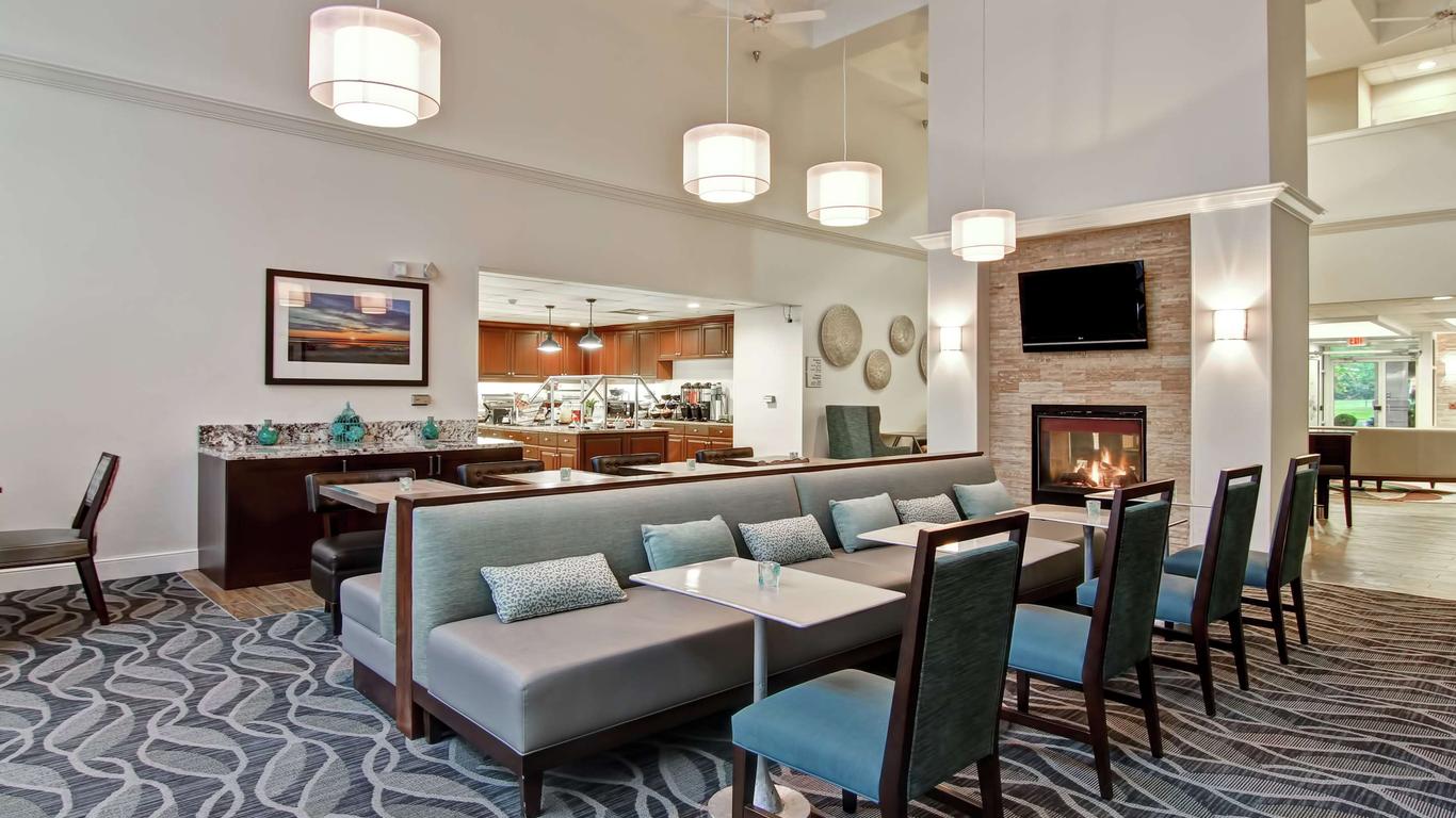 Homewood Suites by Hilton Newark-Cranford