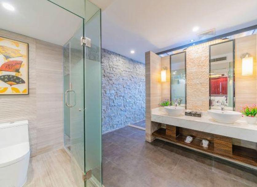 Bathroom Photo