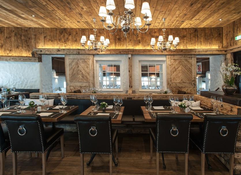 Restaurant Photo