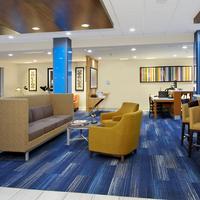 Holiday Inn Express & Suites Lake Charles South Casino Area
