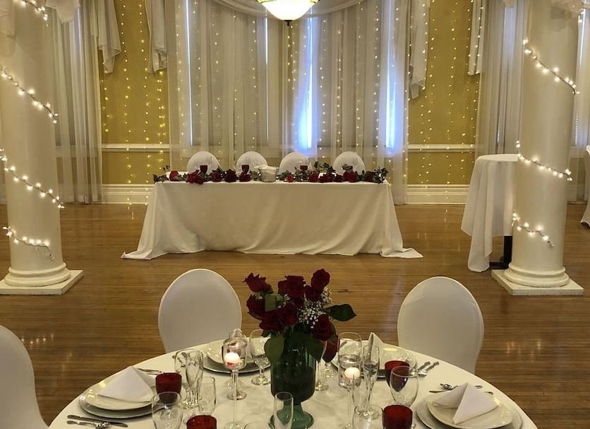 Banquet hall Photo