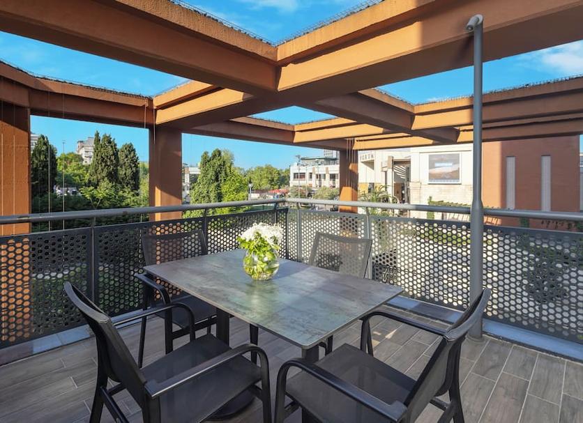 Balcony Photo