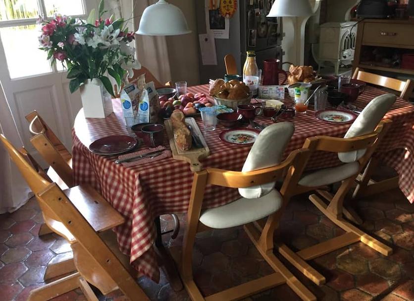 Dining room Photo