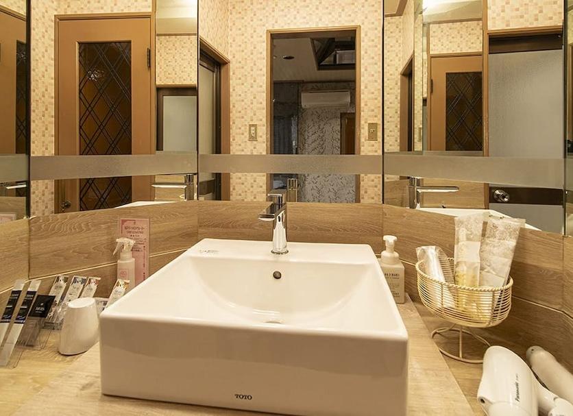 Bathroom Photo