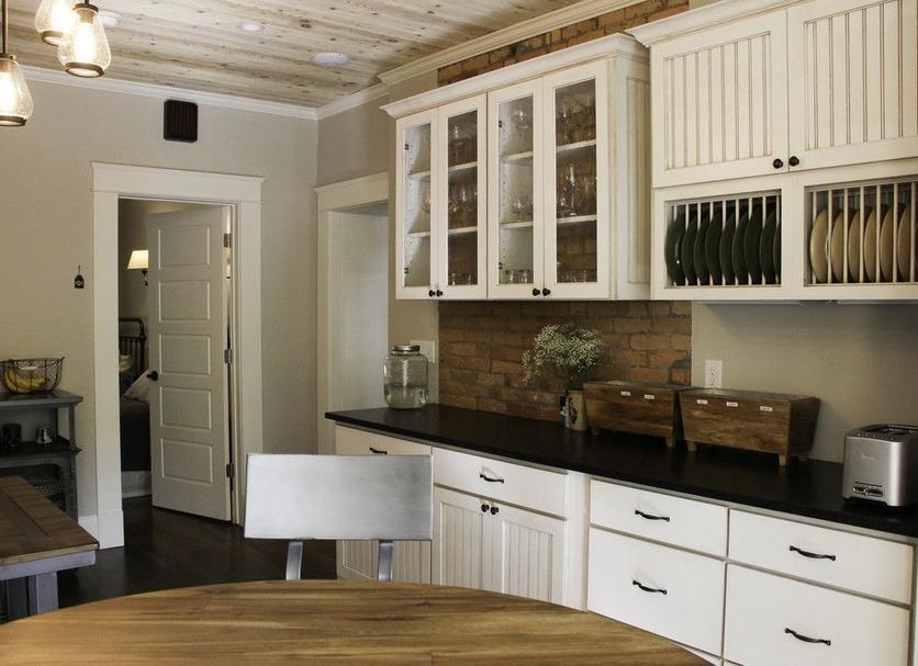 Kitchen Photo