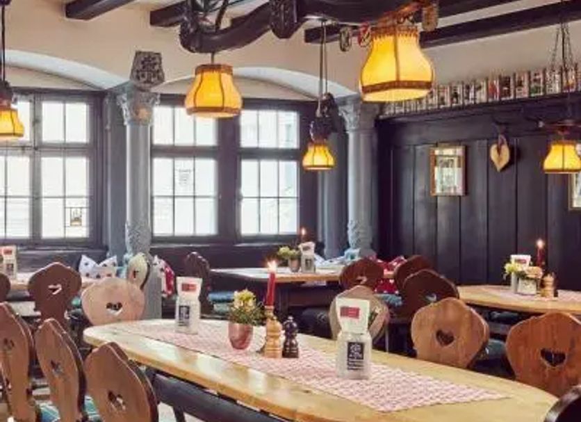 Restaurant Photo