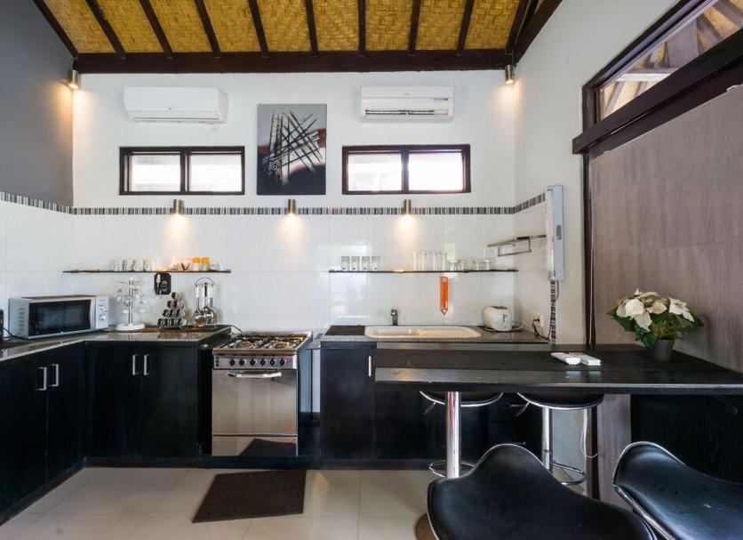 Kitchen Photo
