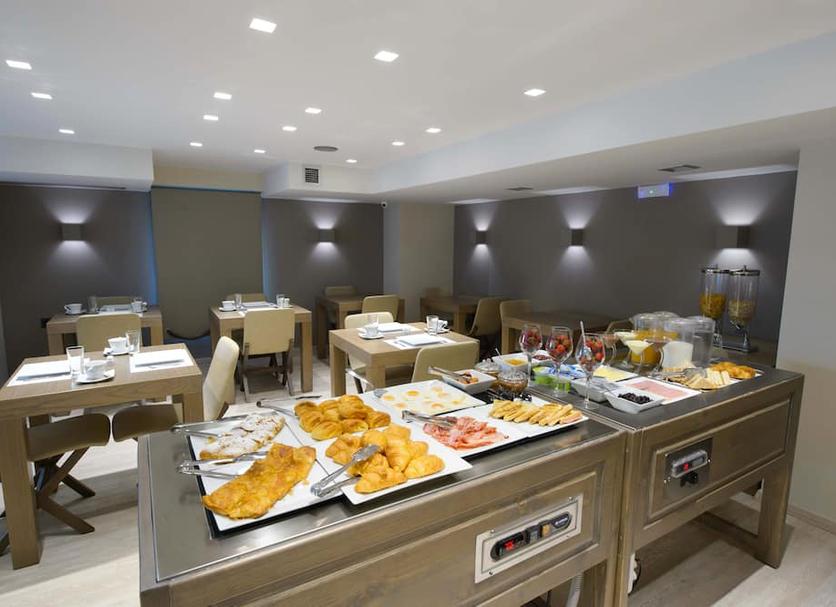 Buffet Photo