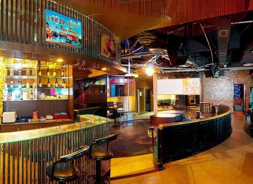 Bar Photo