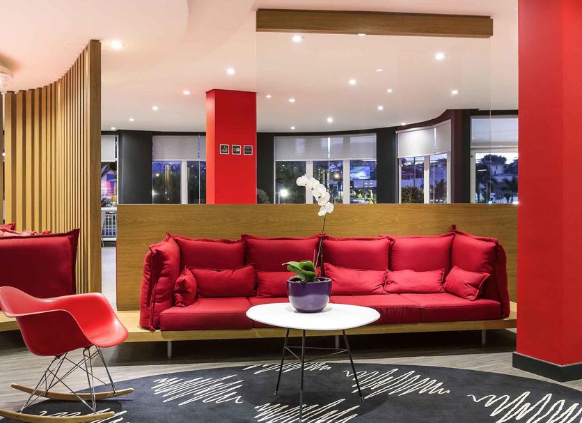 Lounge Photo