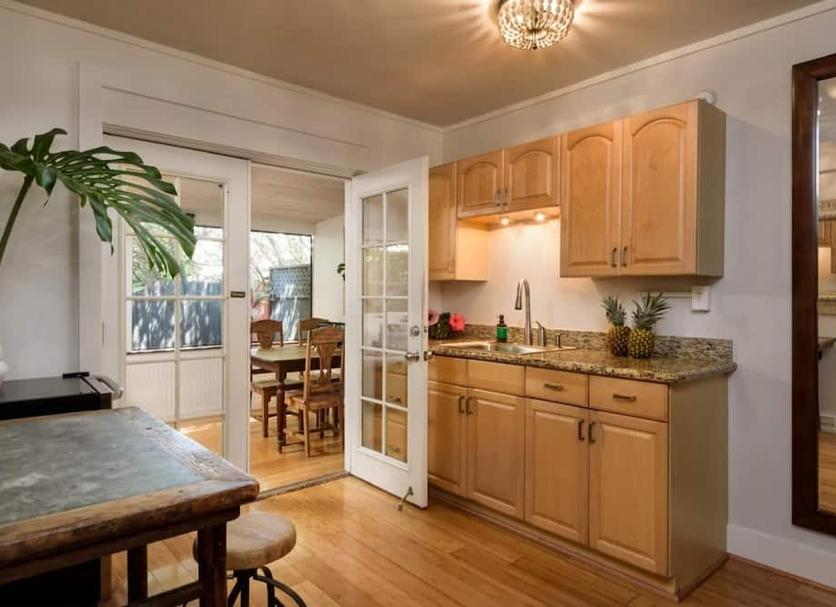 Kitchen Photo