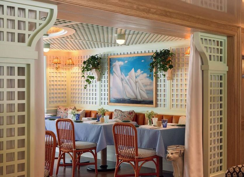 Restaurant Photo
