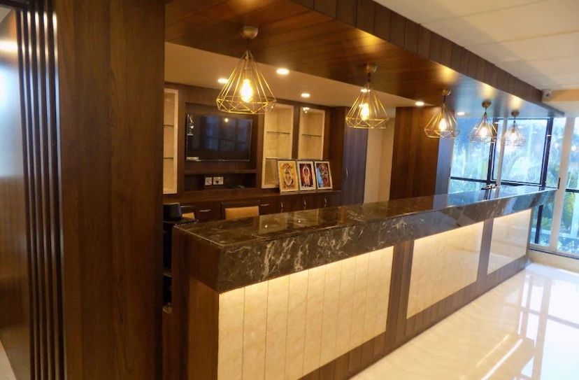 Front desk Photo