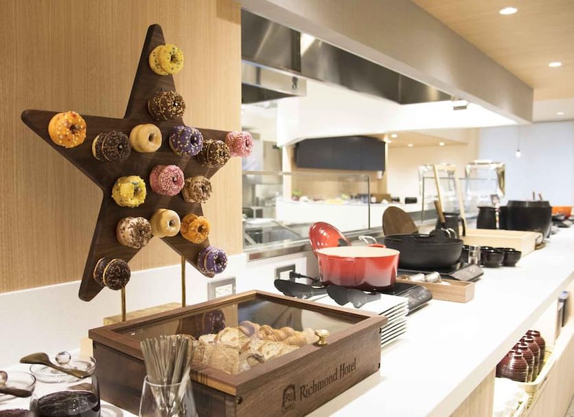 Richmond Hotel Utsunomiya-ekimae Annex breakfast buffet with pastry display and hot dishes