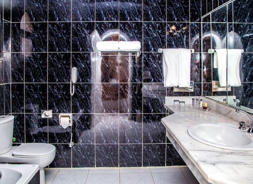 Bathroom Photo