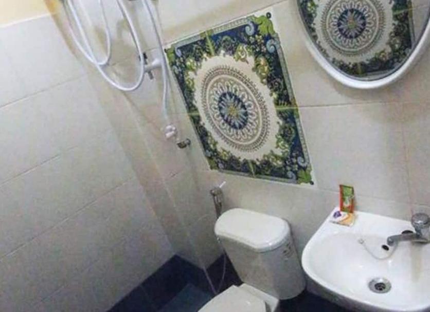 Bathroom Photo