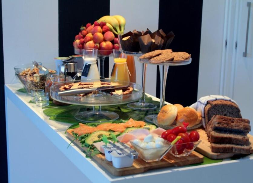 Buffet Photo